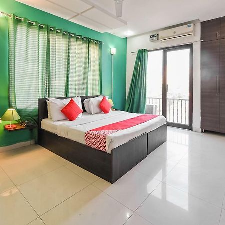 Oyo Flagship 387 Moulsari Avenue Otel Gurgaon Dış mekan fotoğraf