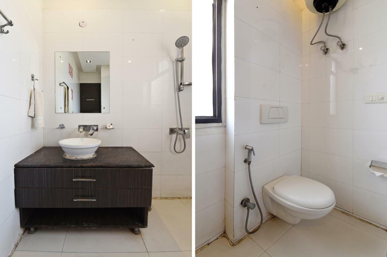 Oyo Flagship 387 Moulsari Avenue Otel Gurgaon Dış mekan fotoğraf